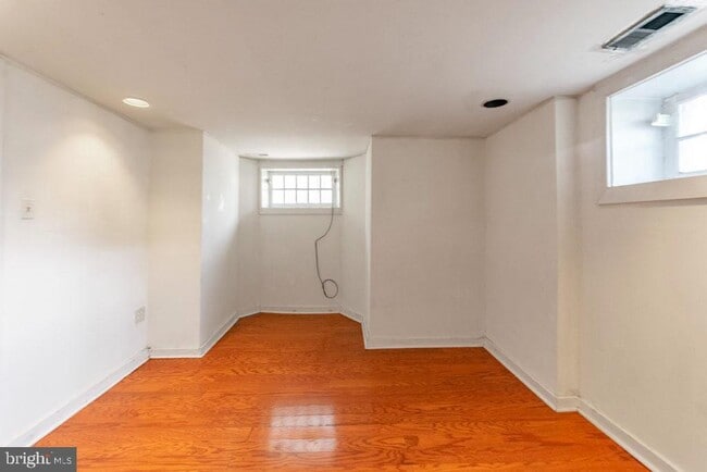 Photo - 3512 Lancaster Ave Unit 1W