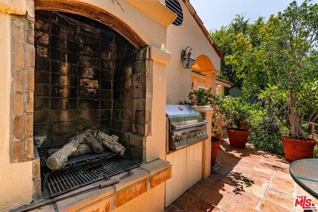 Photo - 216 S Carmelina Ave