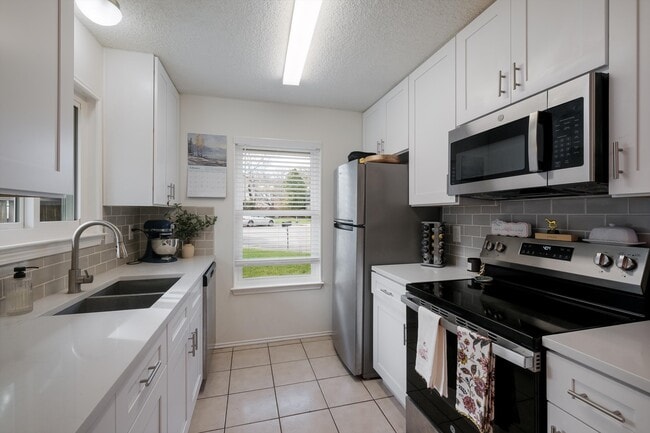 Photo - 12114 Stoney Bend St