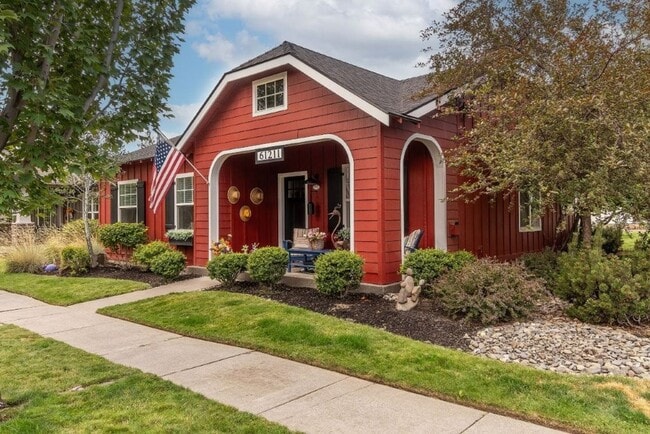 Photo - 61211 Fairfield Dr