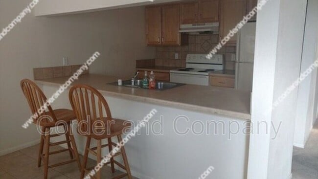 Photo - 13226 Candelaria Rd NE