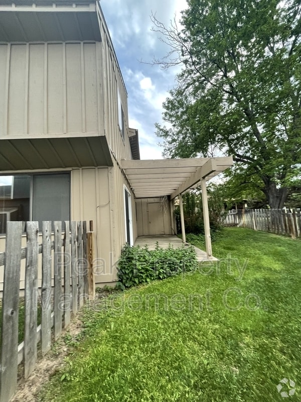 Building Photo - 514 Strachan Dr Rental