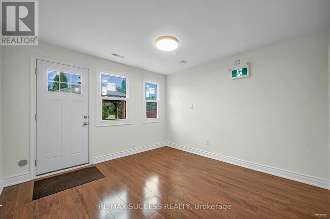 Photo - 15 Killamarsh Dr Unité 03