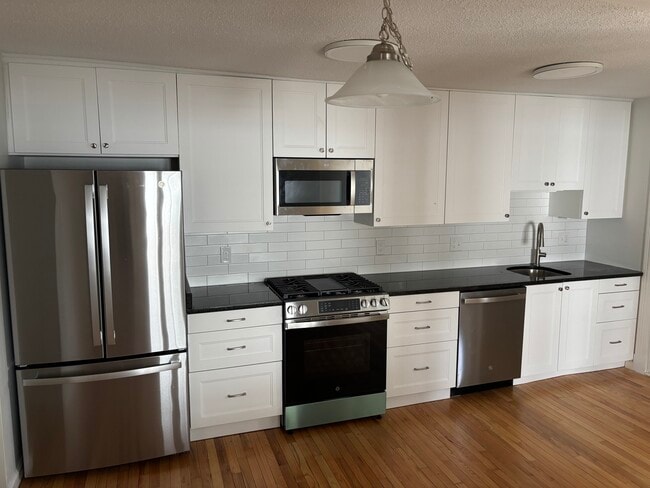 Photo - 109 Magoun Ave Unit 109