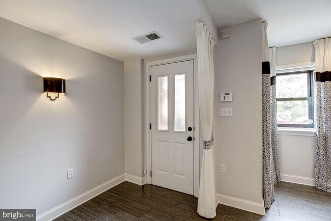 Photo - 2022 N St NW