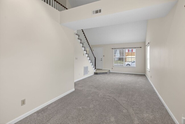 Photo - Hampton’s Westview Lakes