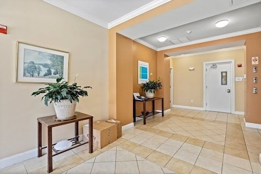 Photo - 327 Centre St