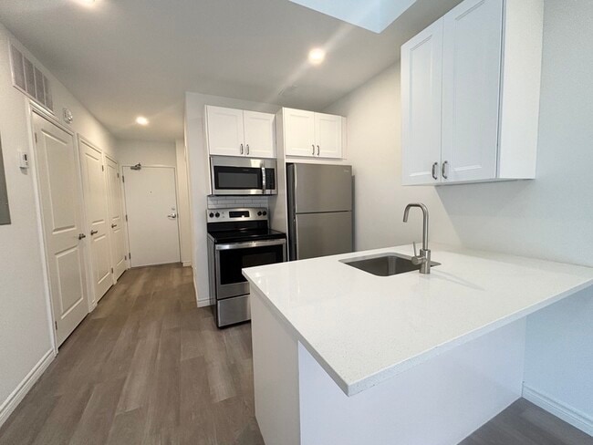 Photo - 16 West Avenue S Unit 104