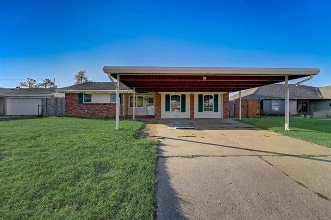 Building Photo - 2600 SW 78th St