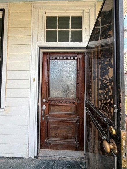 Photo - 824 Cambronne St