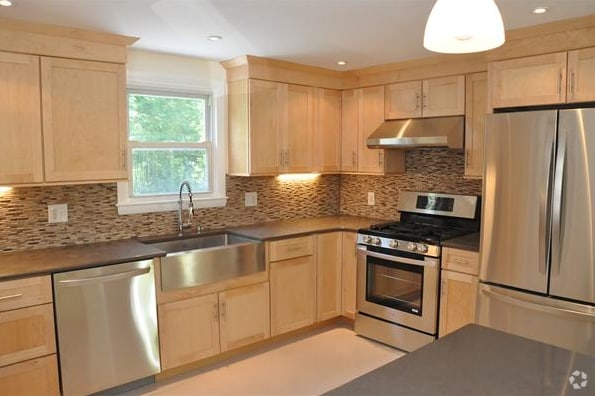 Building Photo - 11 Rockland Pl Rental