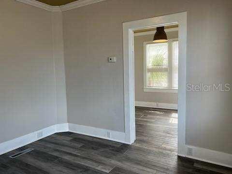 Photo - 2545 1/2 S Palmetto Ave Apartamento