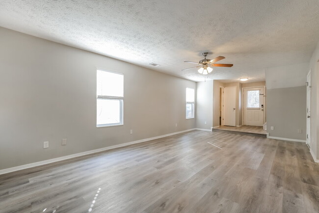 Photo - 6375 E Windsor Ln