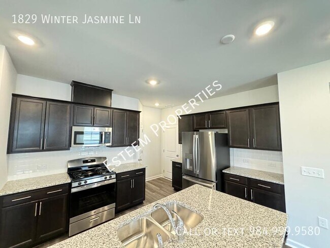 Photo - 1829 Winter Jasmine Ln
