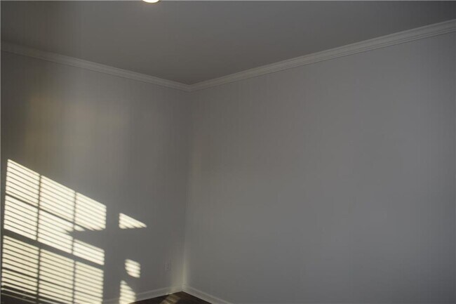 Photo - 4680 Trefoil Path