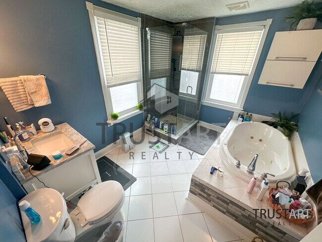 Photo - 4850 Smick St