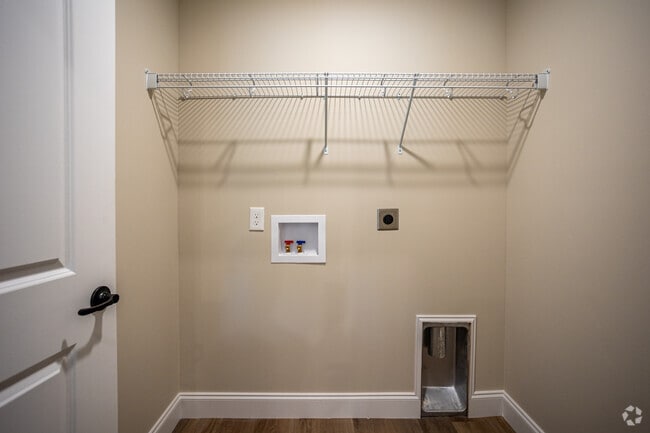 2BR, 2BA - 1,100SF - Laundry Room