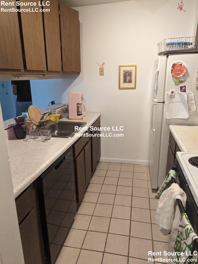 Photo - 41 Belmont St Unidad 28