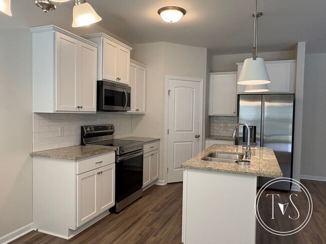 Photo - 1110 Marne Blvd