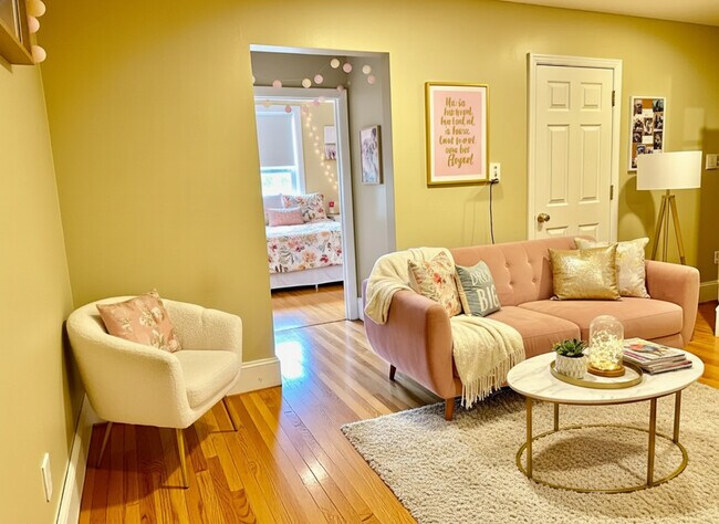 Photo - 66 Egmont St Unidad 3