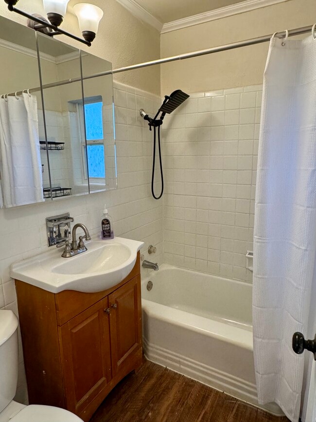 Photo - 2212 Sturges Dr