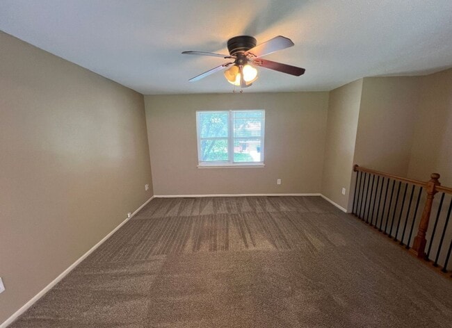 Photo - Spacious Split Level Duplex in Lee’s Summit!