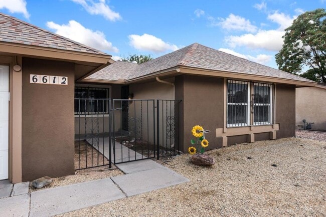 Photo - 6612 Christy Ave NE