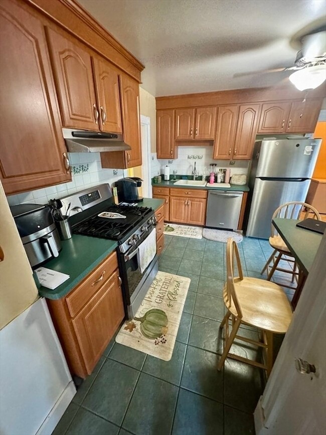 Photo - 75 Middle St