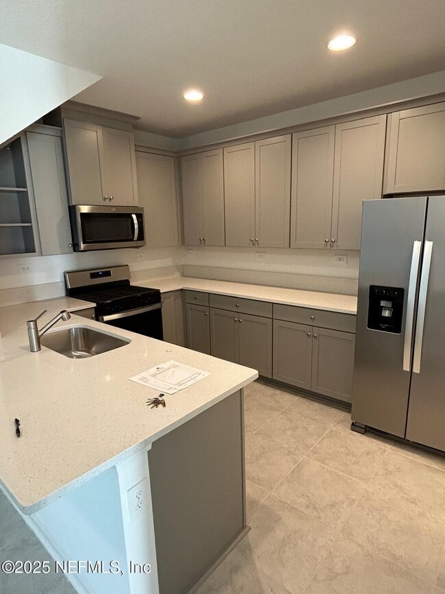 Photo - 631 Cherry Elm Dr