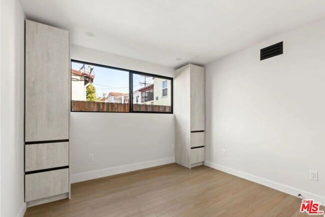 Photo - 1450 S Crescent Heights Blvd