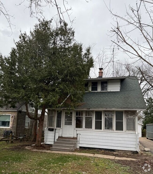 Building Photo - New Remodeled 3 bed 2 bath home!