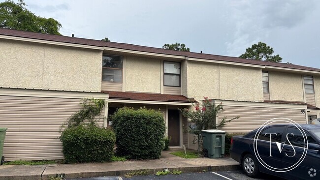 Building Photo - 901 Olmstead Dr Rental