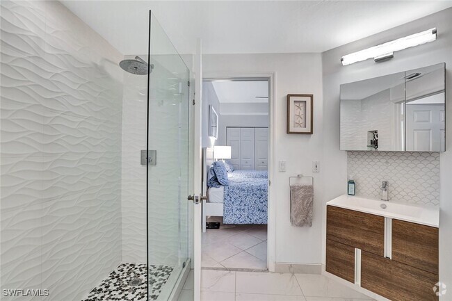 Building Photo - 300 Lambiance Cir Unit 3-105 Rental