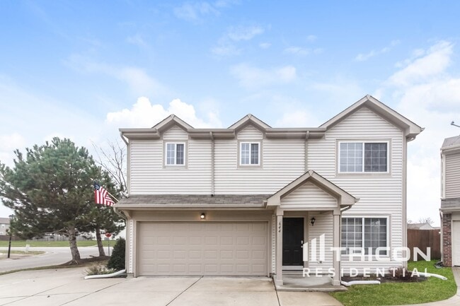 Photo - 644 Scotch Pine Dr House
