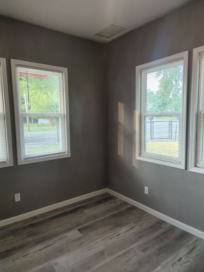 Photo - Lamar, MO - 2 Bedroom Rental Coming Soon!