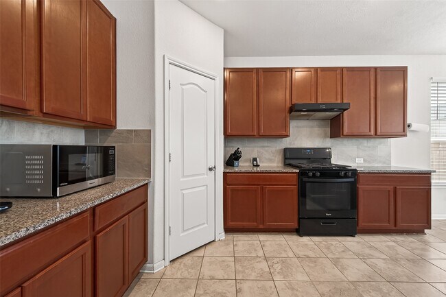 Photo - 28423 Aubrey Orchard Ln