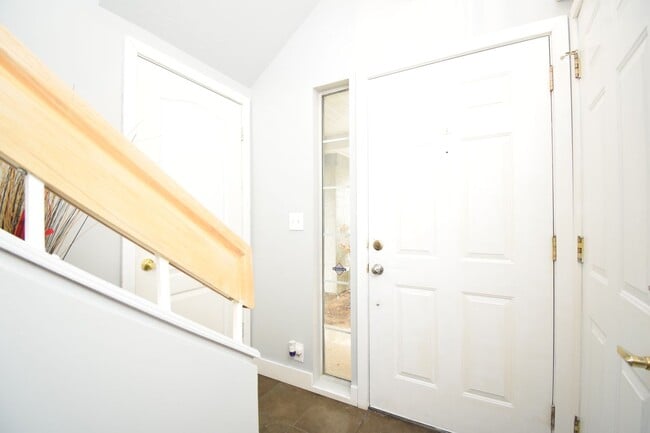 Photo - Quiet 2 Bed Millcreek Condo with Beautiful Mountain Views!