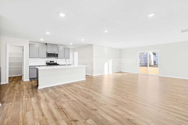 Photo - 15126 Windy Plns Rd