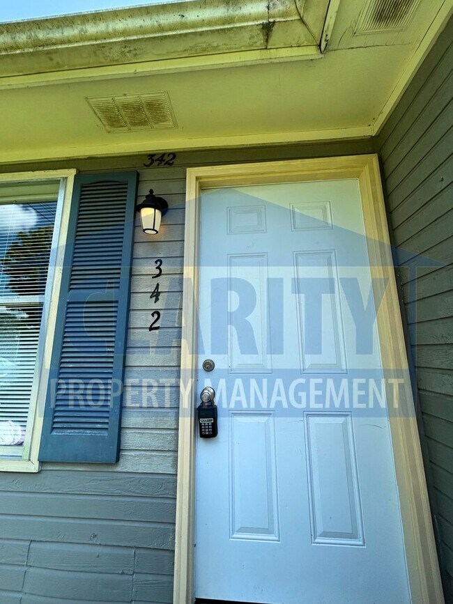 330-342 TN Nursery Rd
