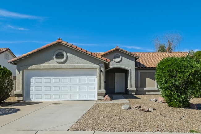 Building Photo - 1108 Adcox Ct