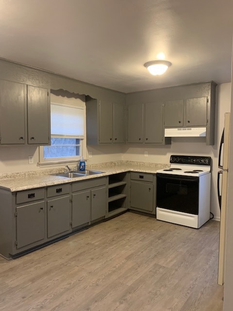 Kitchen - 416 Putney St