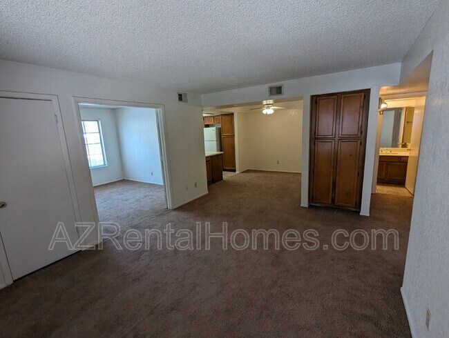 Photo - 1905 E University Dr Unit #H-142