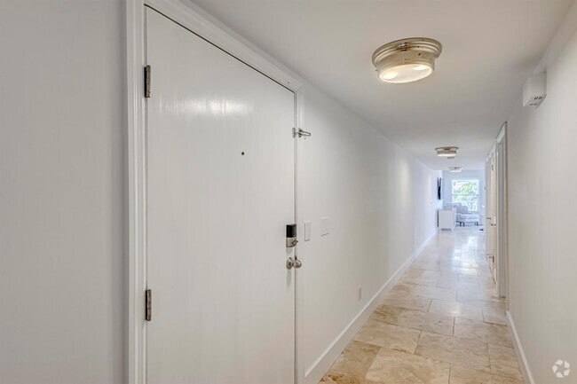 Building Photo - 296 Cypress Point Dr Unit 296 Rental