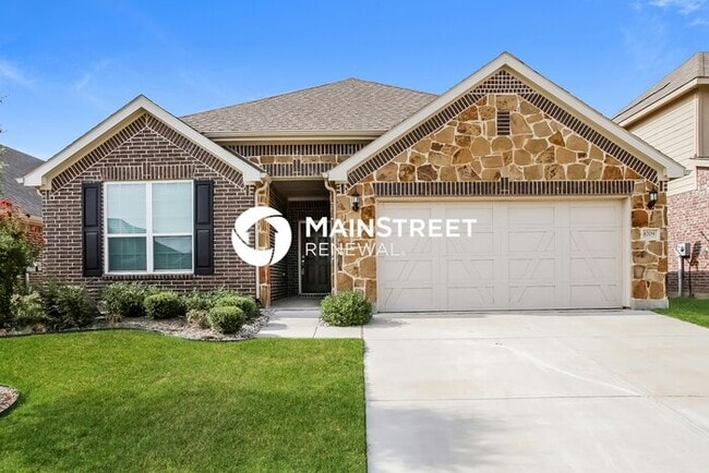 Building Photo - 3 Bedroom Pet-Friendly Home in Denton, TX with Main Street Renewal