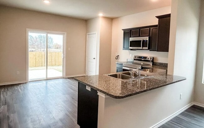 Photo - Like new 4-bed/2-bath!