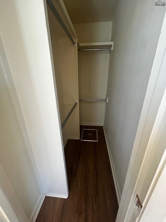 Photo - 2014 Allen Rd