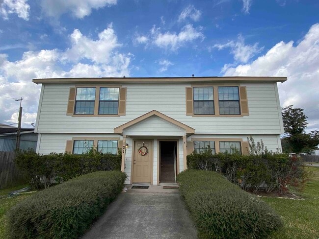 Photo - 521 E House St Unit A