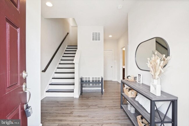 Photo - 6052 Krantz Dr