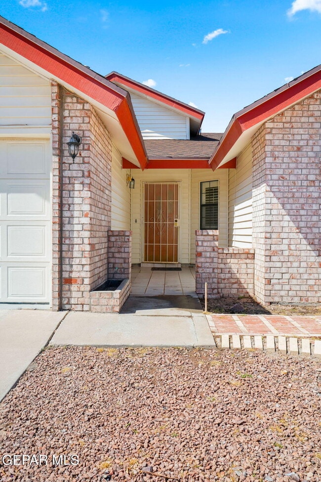 Photo - 568 Mogollon Cir