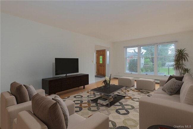 Photo - 30 Cassilis Ave